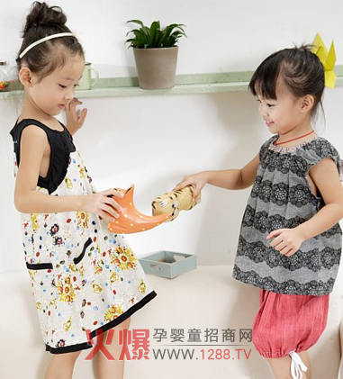 愛(ài)佳樂(lè)品牌童裝