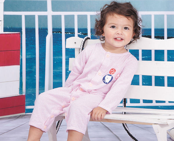 康貝坊粉色全棉內(nèi)衣套裝