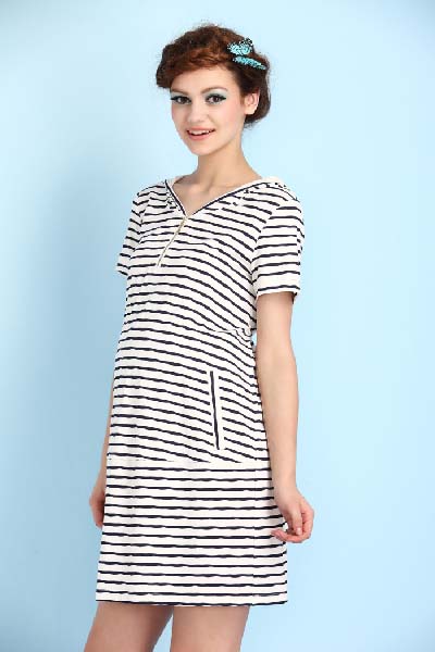 媽媽和我條紋拉鏈孕婦連衣裙