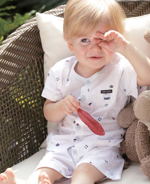 �옷�Ǳ����Ķ�ѝ���b��ɫ