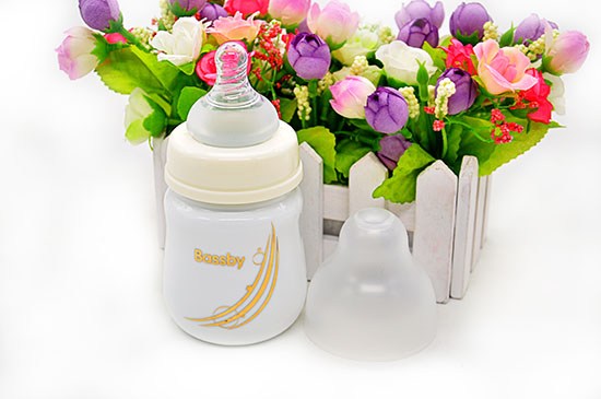 貝斯比玲瓏瓷異形寬口自動(dòng)奶瓶120ML