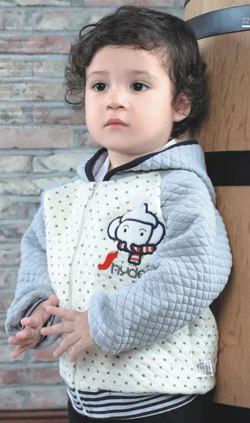 ʥ��u��ͯ��ñ��ɫ���c(di��n)���b