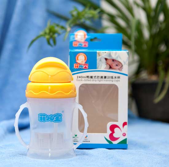 菲兒寶鴨嘴式防滴漏訓(xùn)練水杯240ML