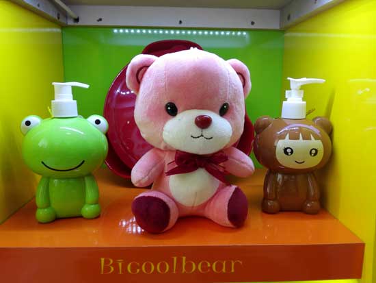 比酷熊洗發(fā)沐浴露小熊