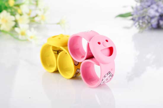 �L(f��ng)�ZЦĘ�Sɫ�tɫ�����ֱ�