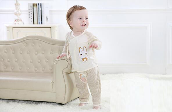 蓓琪兔嬰兒內衣2015春夏新款間條和服套裝0