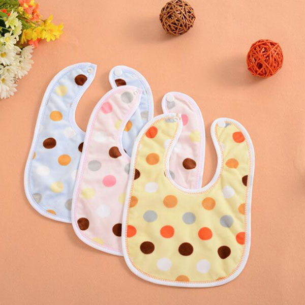 轉(zhuǎn)轉(zhuǎn)熊防水口水巾