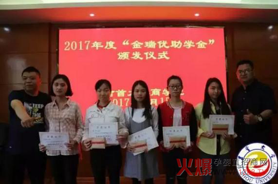 20λ��������(y��u)�������ߣ�20�w�ж�������