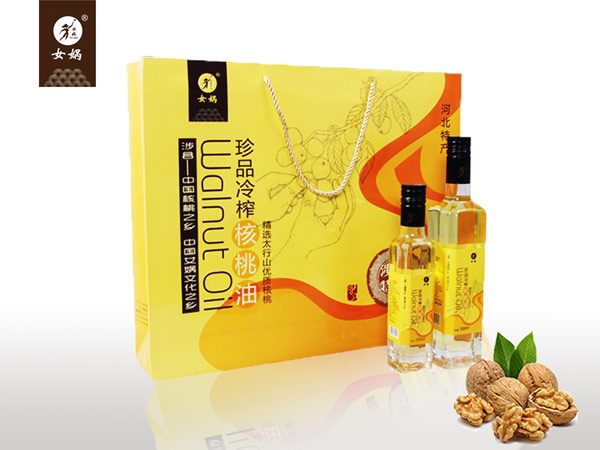 女媧核桃油精制禮品裝.jpg 女媧核桃油精制禮品裝.jpg