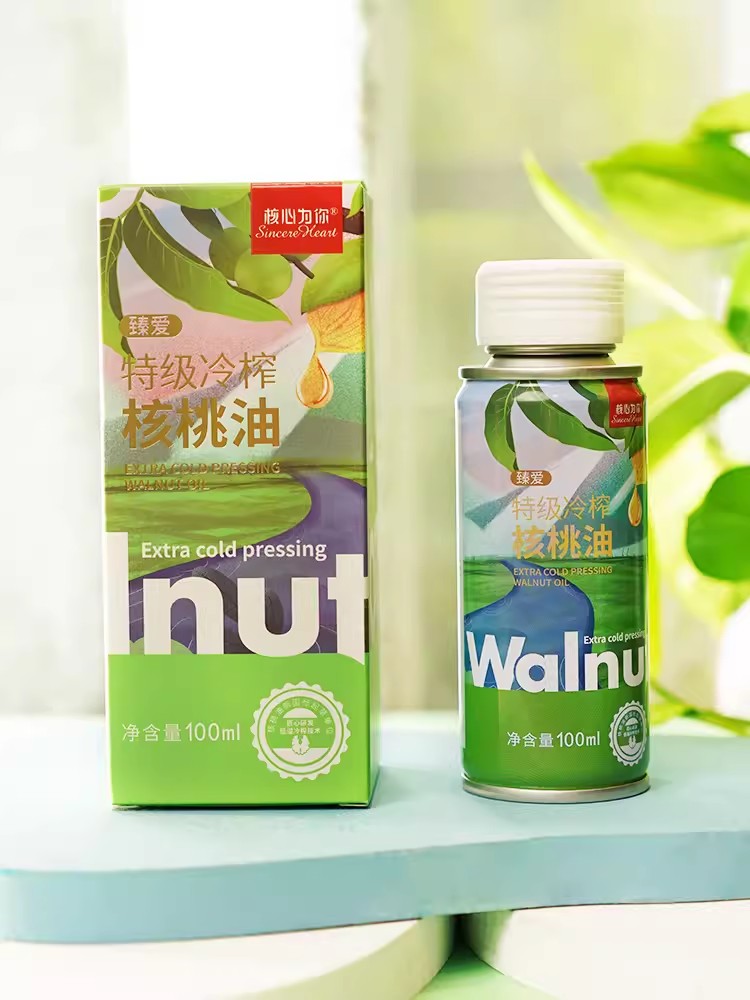 核心為你特級(jí)冷榨核桃油100ml.jpg 核心為你特級(jí)冷榨核桃油100ml.jpg