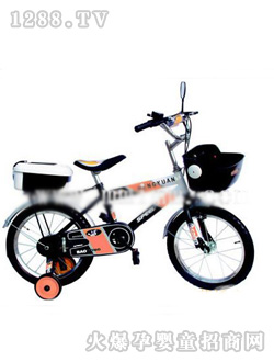 ����ǰ��@��ɫͯ܇