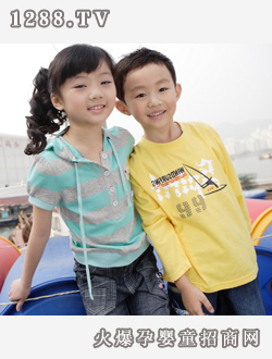 ��Ф����ͯ�r�����b