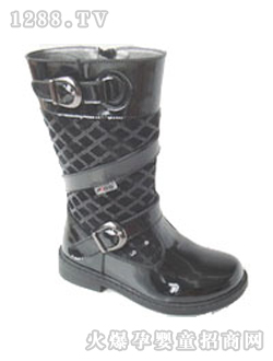 �ƶ��Ҷ���ɫ�LͲСͯ�r(sh��)�bƤѥ