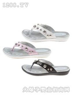 ͯԒ����Ů���A���Ь