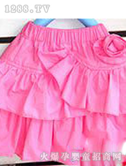 ����С�ܷ�ɫ���ȹ