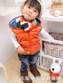 �������ټtŮͯ�R��