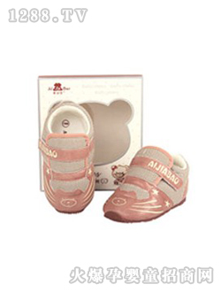 ��(��i)�ь���ɫ���e�\(y��n)��(d��ng)Ь