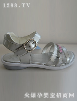 ��؈֮���y��ɫ��Ь