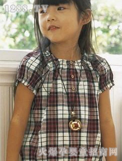 ��ֻС���܃�ͯ�r��