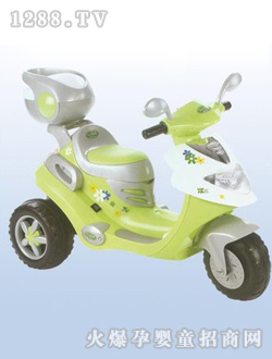 �ú��ӾGɫ����̤��늄�(d��ng)܇