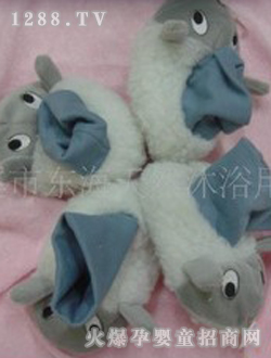 �|���{ɫ�냺Ь