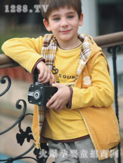 �gЦ�~(y��)�Sɫ������