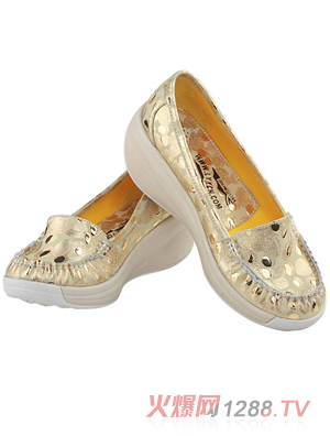 �������ЋDɢ��Ь�\��ɫ