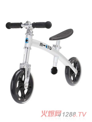 �׸�����܇��ɫ