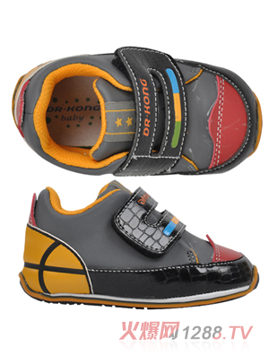 ����ʿBB��ǰЬ��ɫ