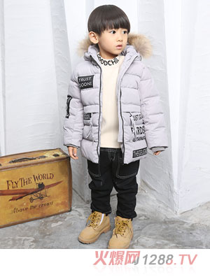 ���c(di��n)�neͯ���Ќ��������yɫ���\